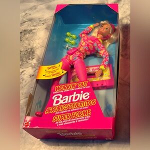 WORKIN’ OUT BARBIE DOLL 1996 NRFB